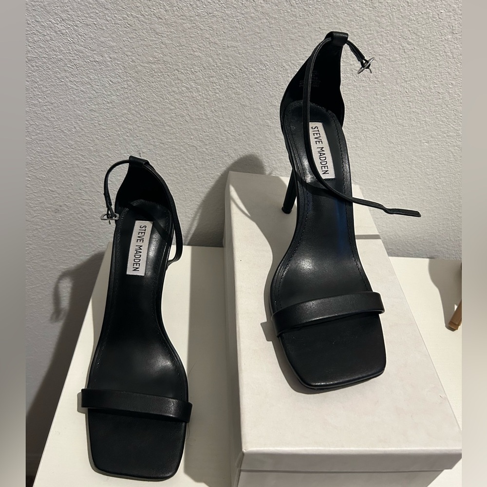 Steve Madden Tecy Pump Black siz 8.5 - Picture 2 of 4